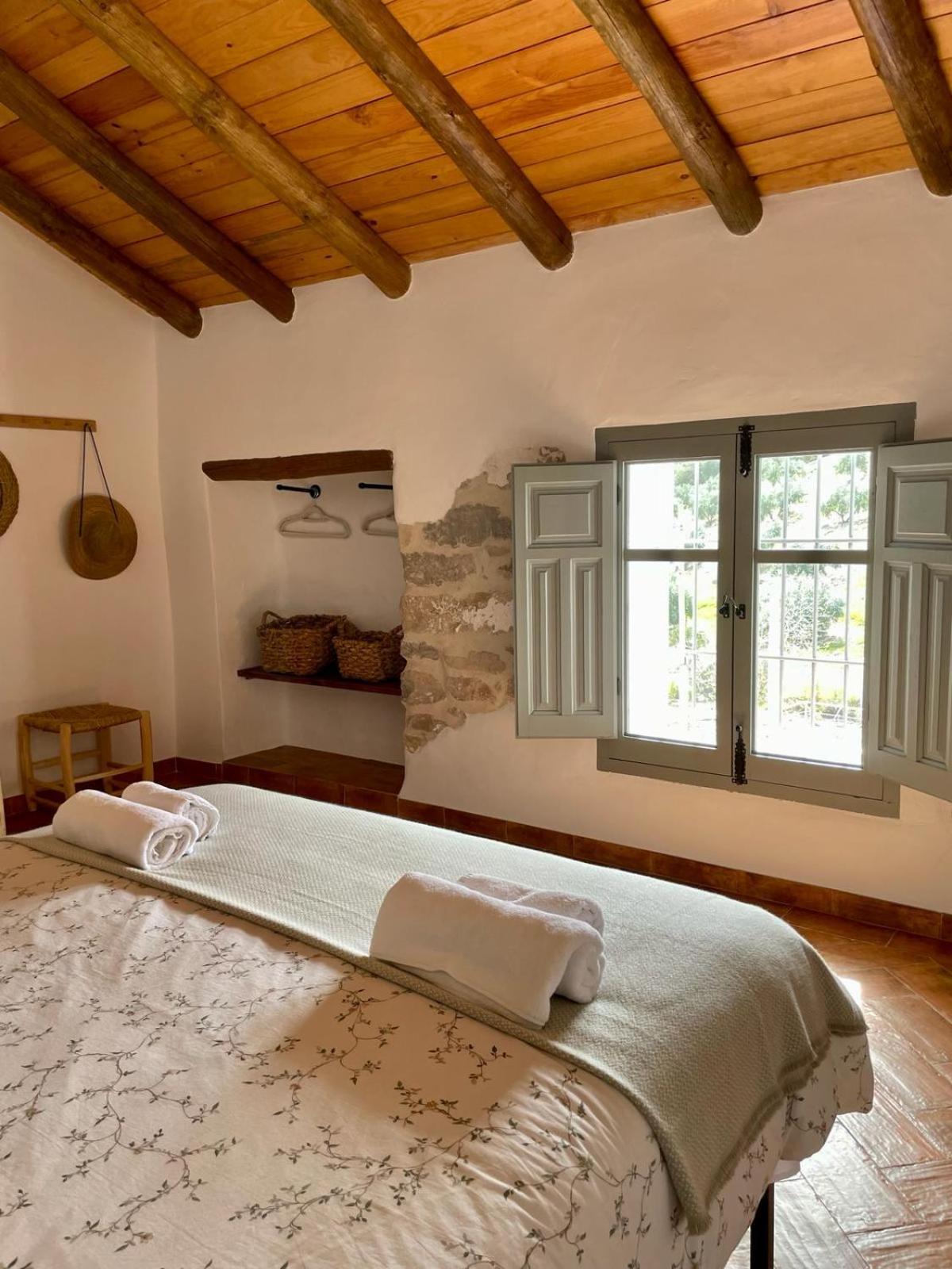 Cortijo Las Angosturas Монтефрио Экстерьер фото